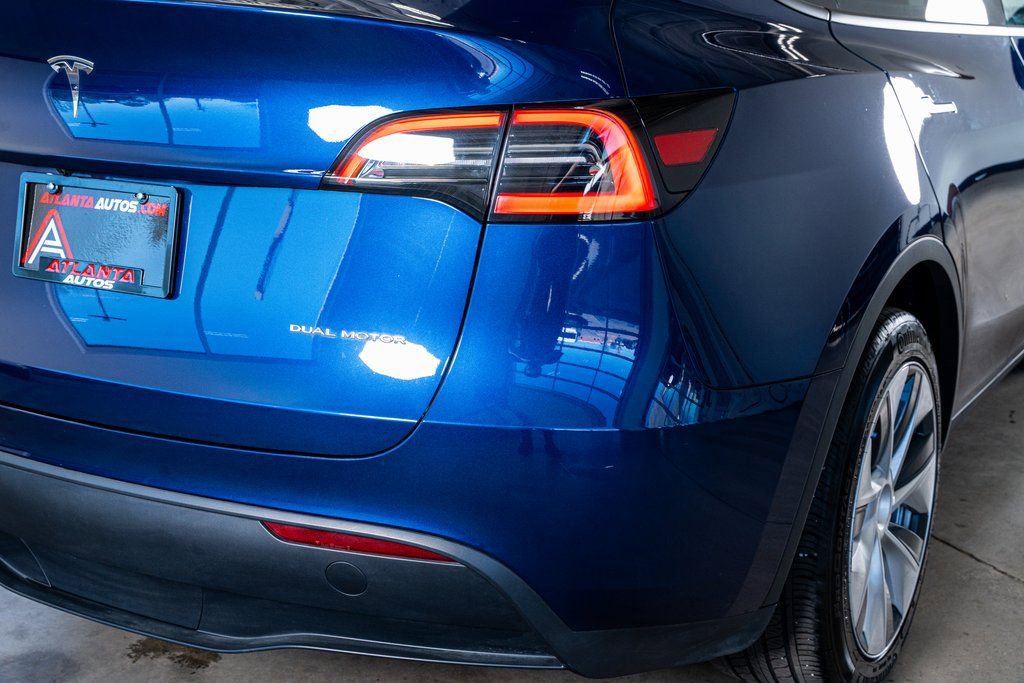 Used 2023 Tesla Model Y Long Range image 26