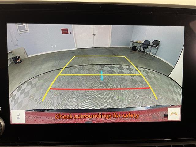 New 2025 Toyota RAV4 SE image 18