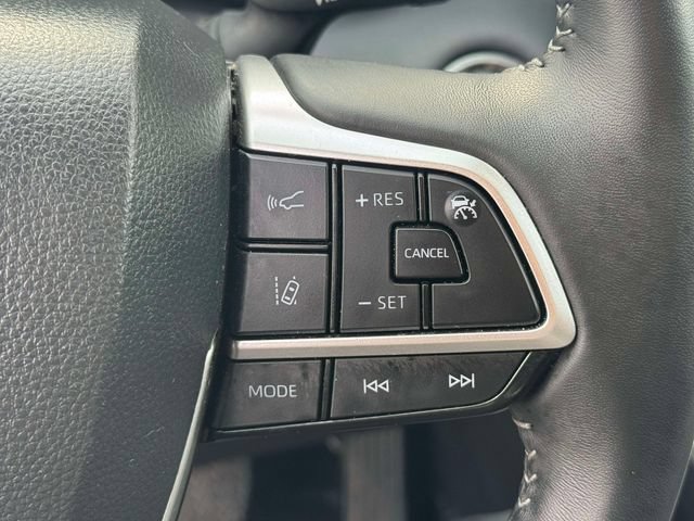 Certified 2025 Toyota Highlander XLE AWD/4WD image 26