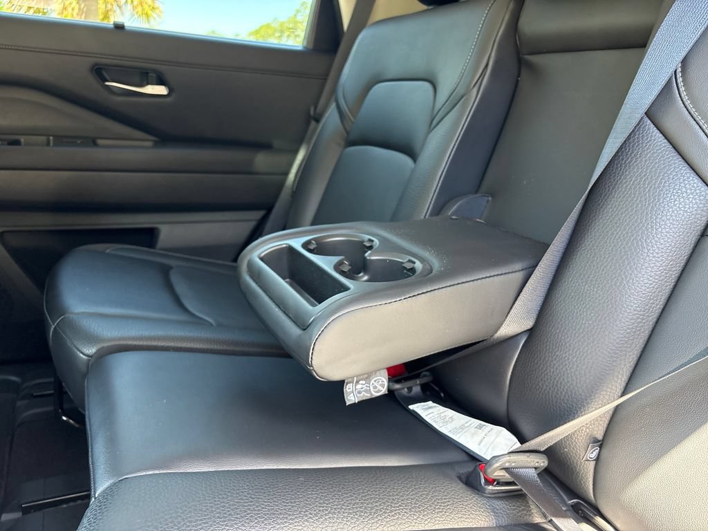 Certified 2023 Nissan Pathfinder SL AWD/4WD image 29