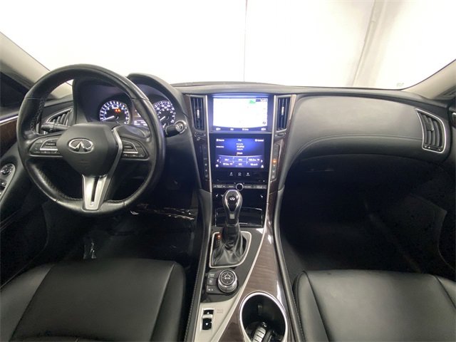 Used 2018 INFINITI Q50 Luxe w/ Essential Package (3.0T Luxe) image 27