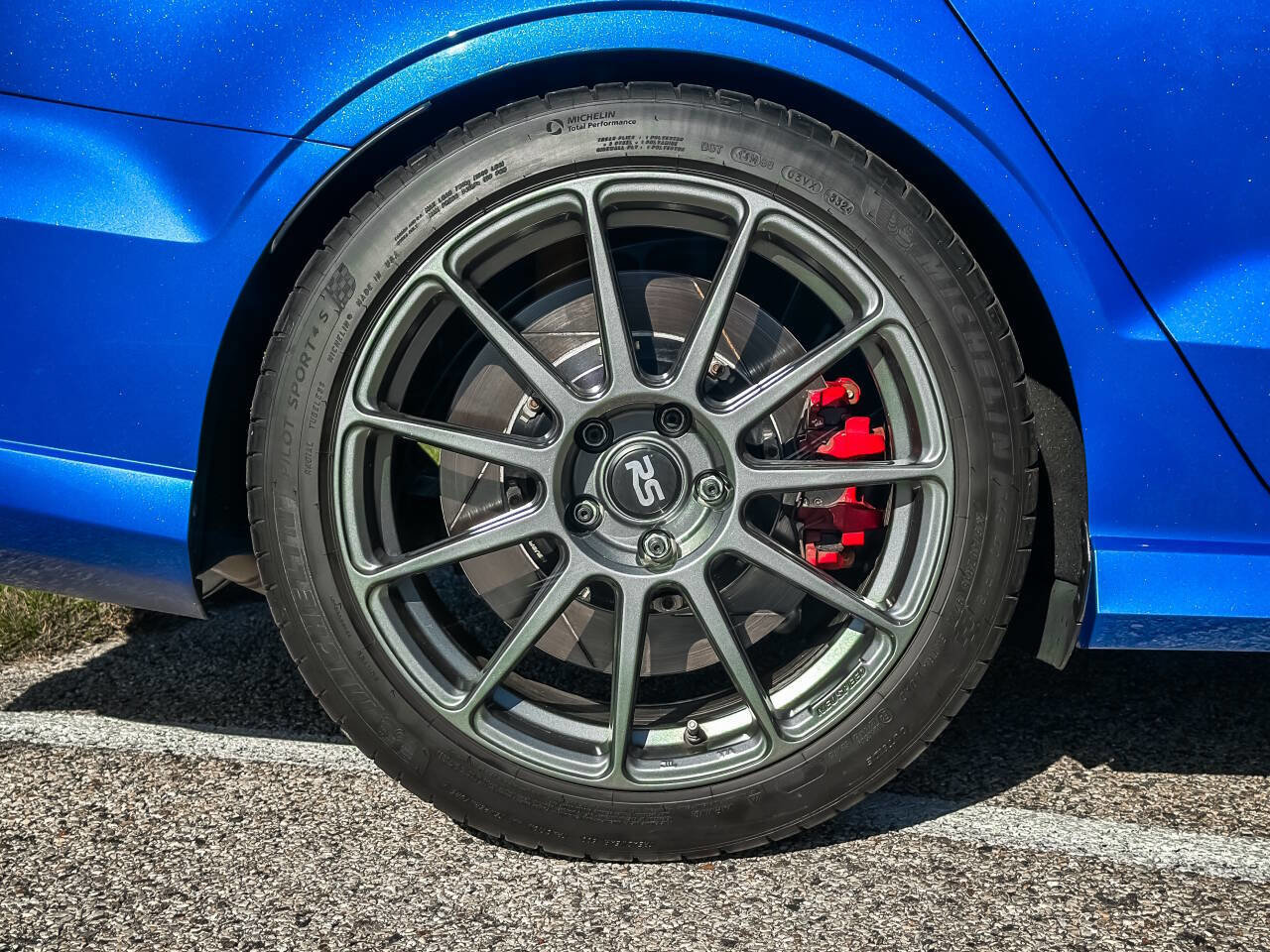 Used 2018 Audi RS 3 w/ Technology Package image 16