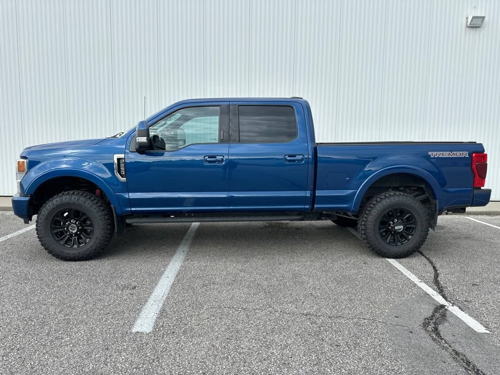 Used 2022 Ford F250 Lariat w/ Tremor Off-Road Package AWD/4WD image 3