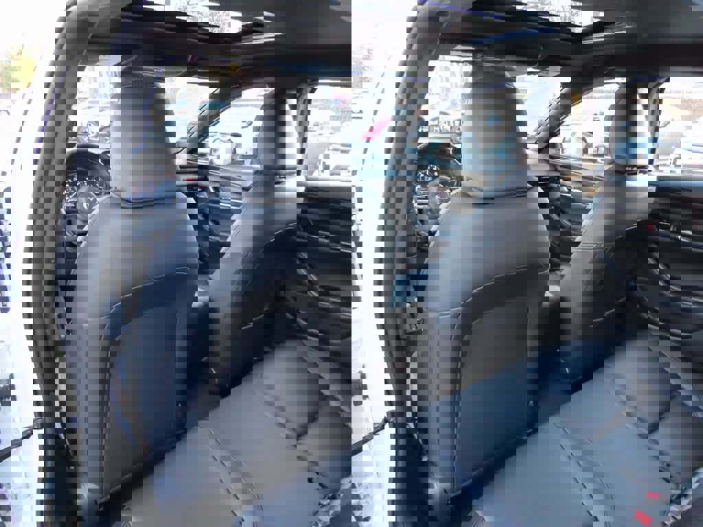 Used 2023 MAZDA MAZDA3 s image 14