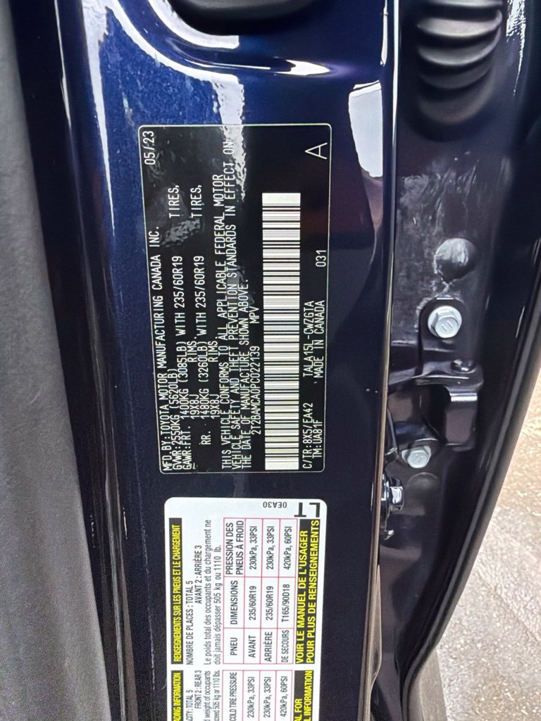 Used 2023 Lexus RX 350 Premium w/ Accessory Package AWD/4WD image 10