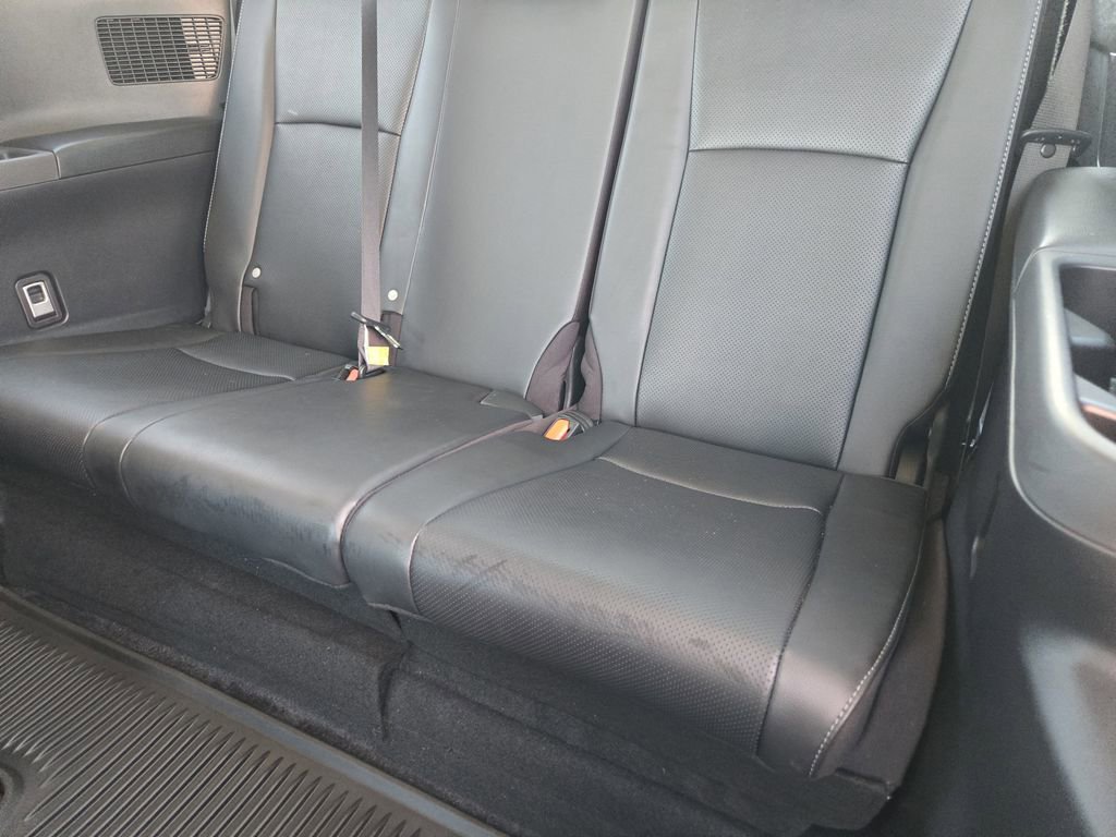 Used 2024 Toyota Grand Highlander Platinum image 33