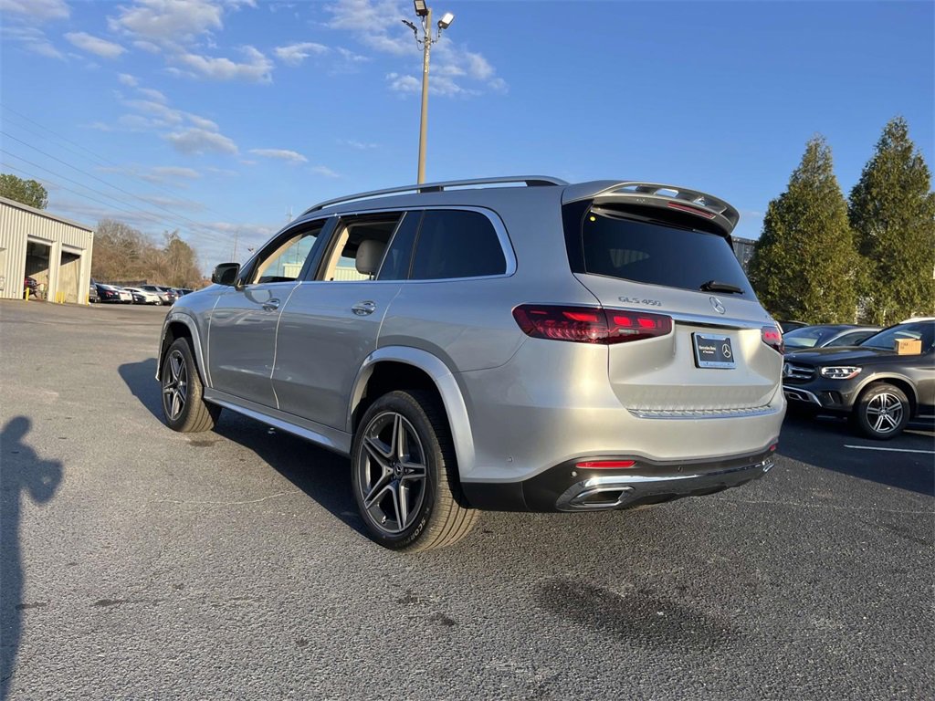 Used 2025 Mercedes-Benz GLS 450 4MATIC image 5