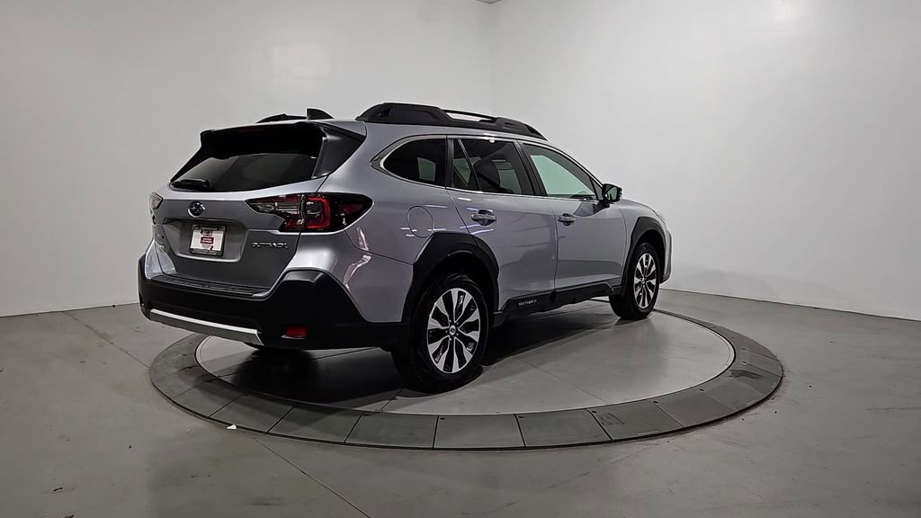 Certified 2025 Subaru Outback Limited image 6