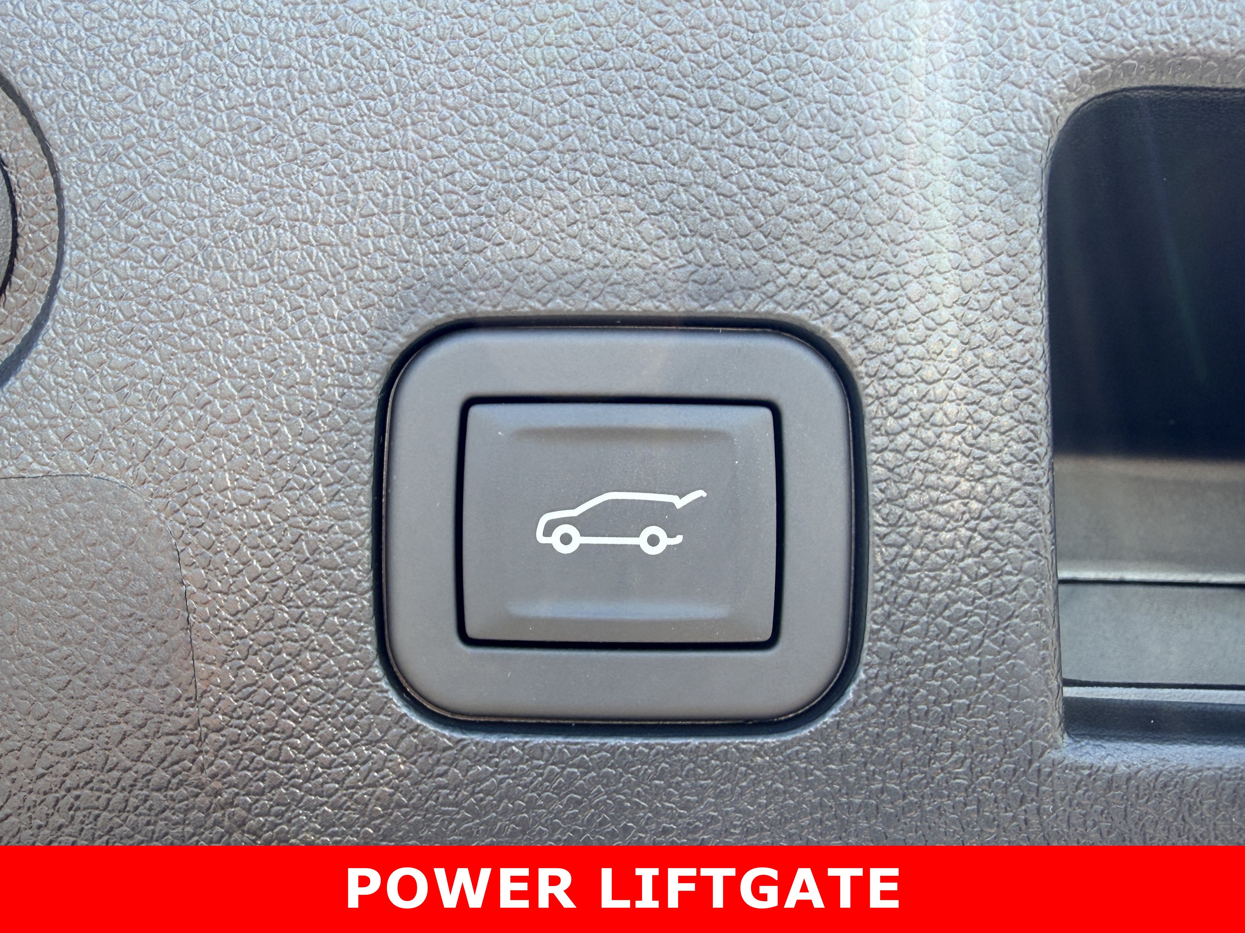 New 2026 GMC Terrain Elevation w/ Elevation Premium Package AWD/4WD image 28