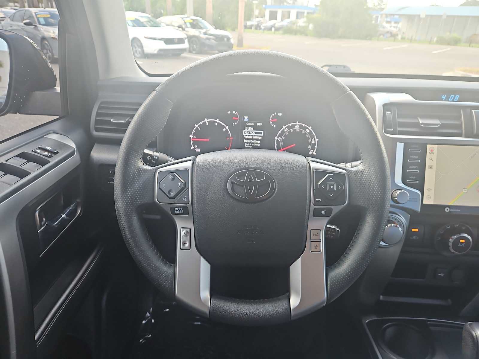 Used 2021 Toyota 4Runner SR5 Premium w/ Moonroof Package RWD image 11