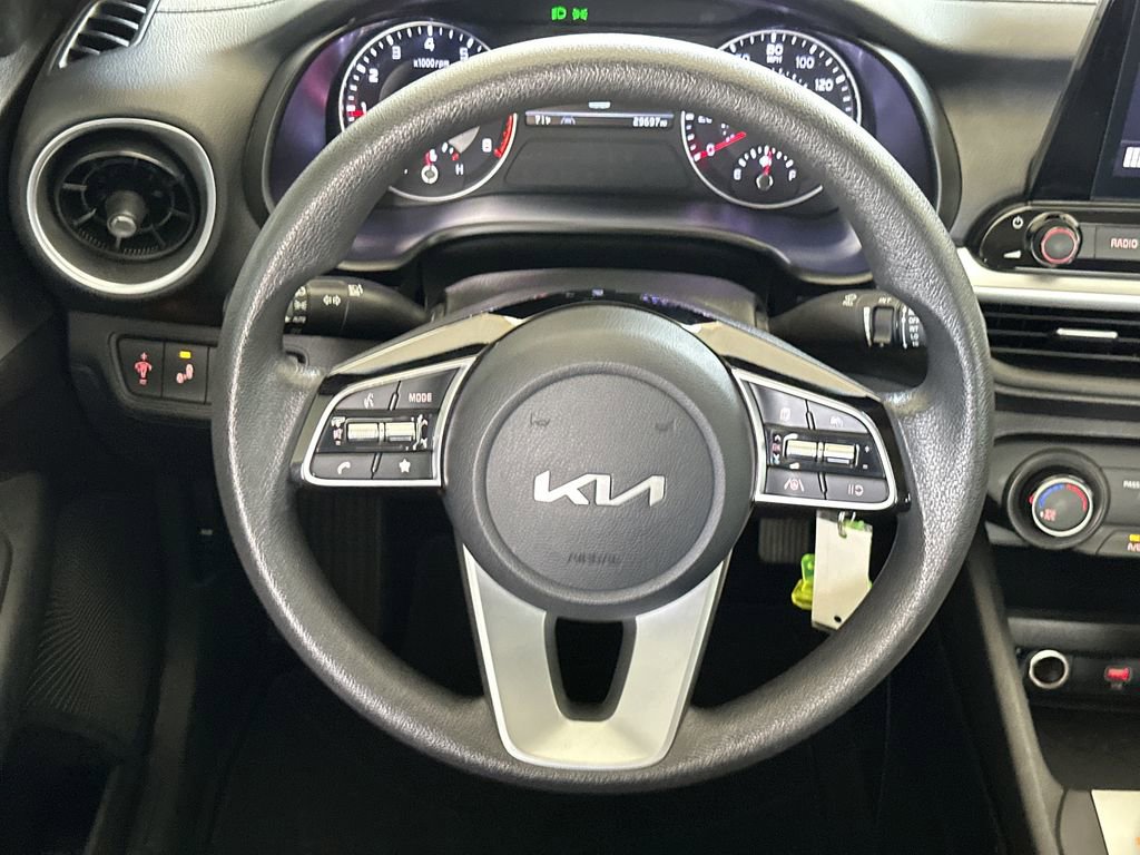 Used 2023 Kia Forte LXS w/ LXS Technology Package image 15