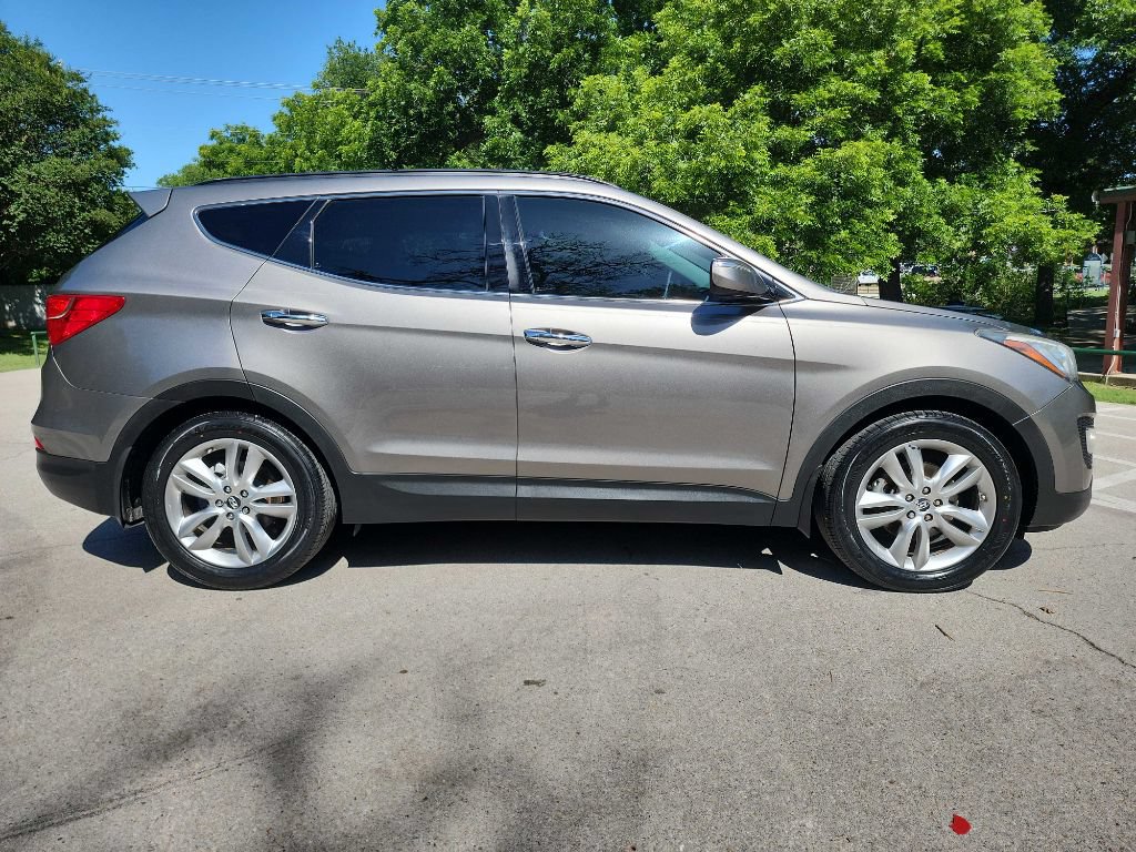 Used 2013 Hyundai Santa Fe Sport 2.0T FWD image 9