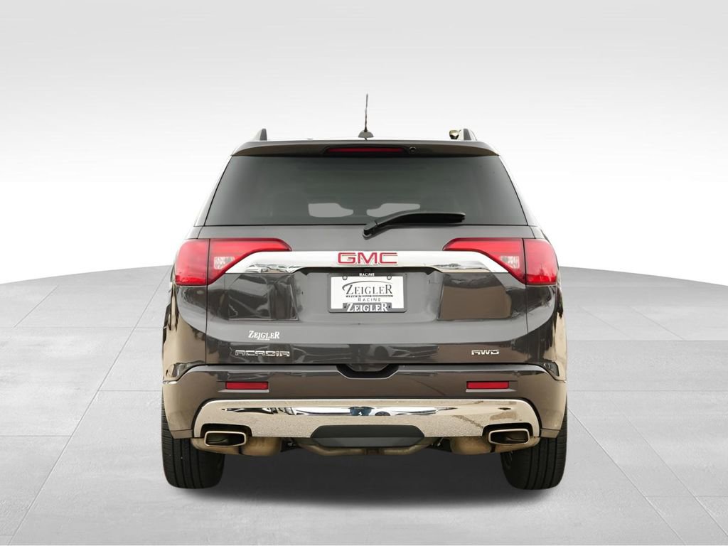 Used 2018 GMC Acadia Denali w/ Technology Package image 8