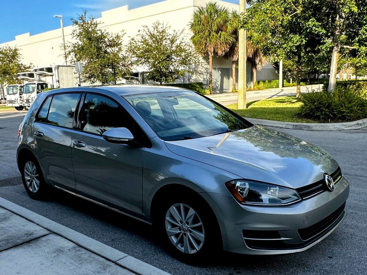 Used 2015 Volkswagen Golf S