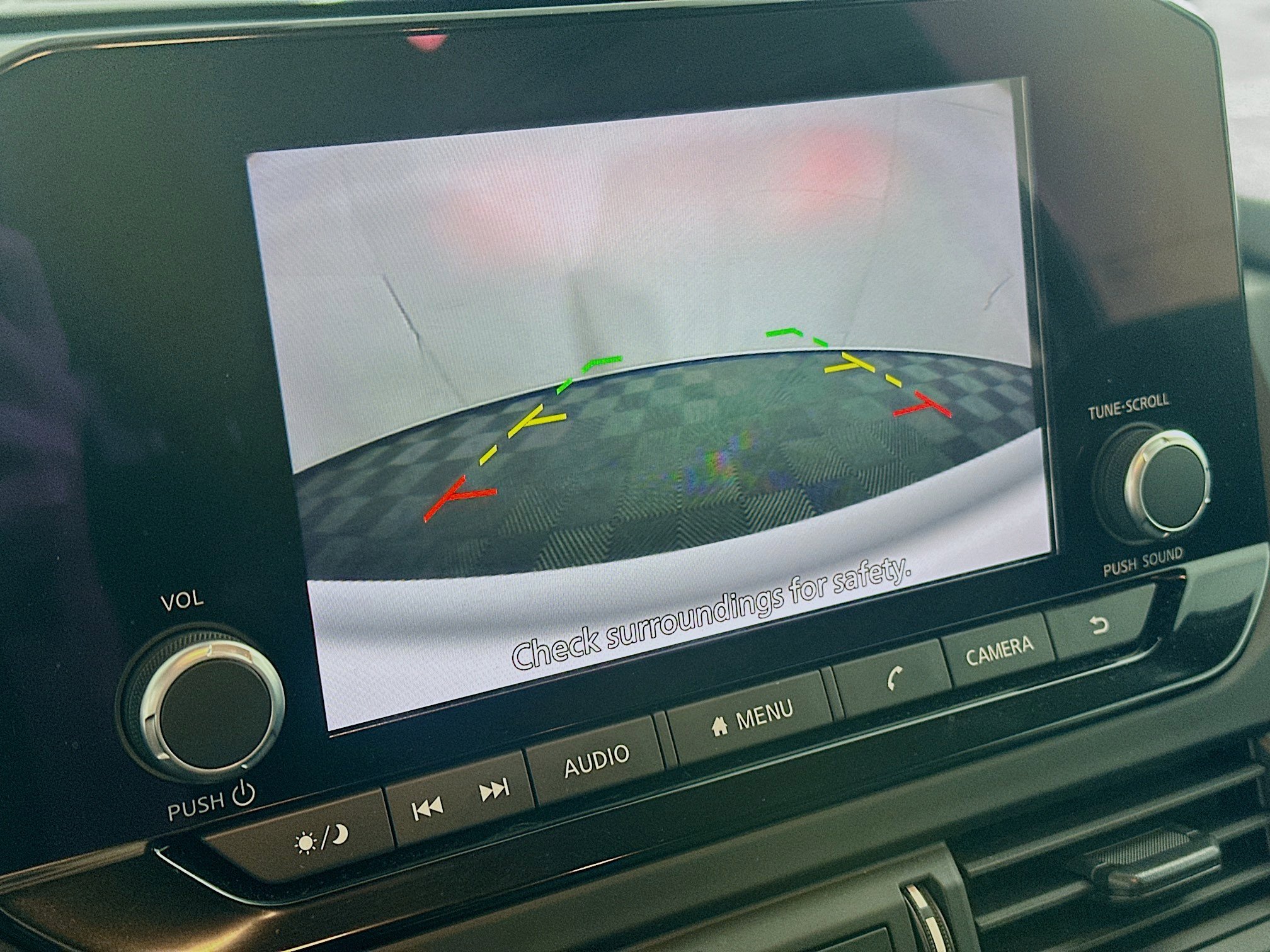 Used 2024 Nissan Pathfinder S image 22