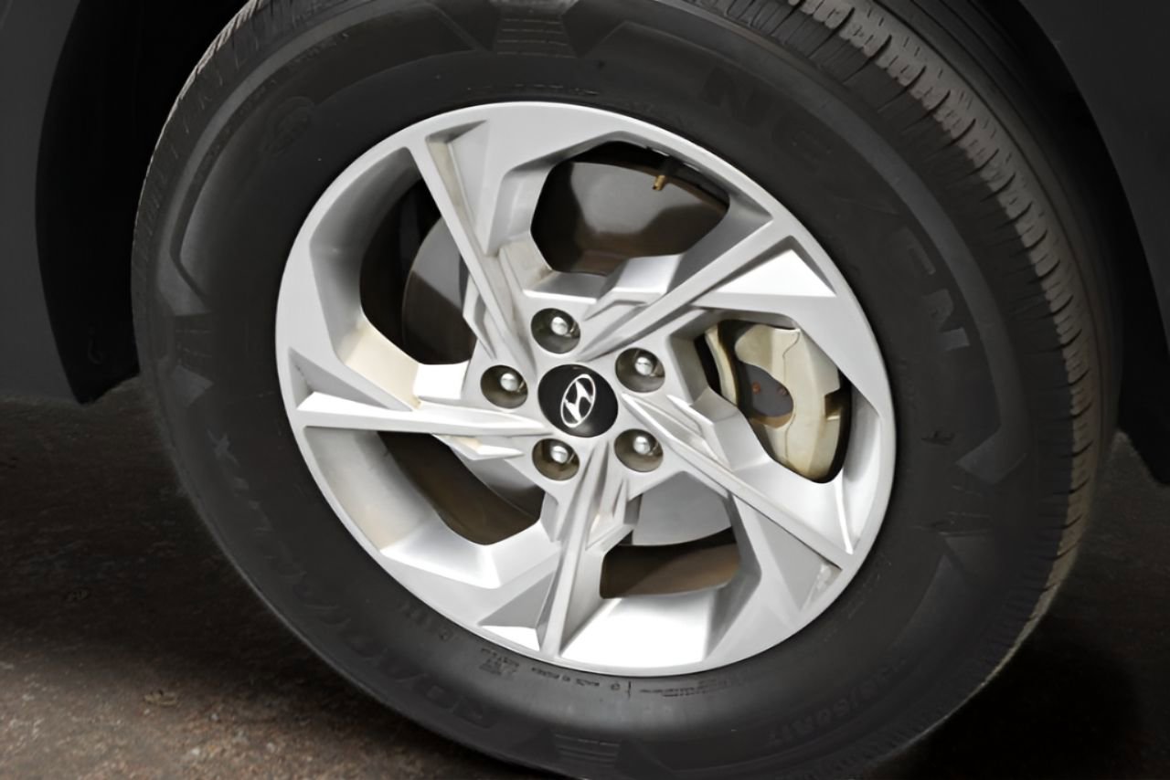 Used 2024 Hyundai Tucson SEL image 7