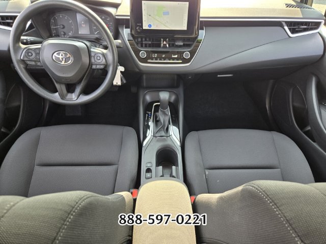 Used 2025 Toyota Corolla LE FWD image 13