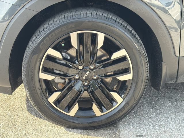 Used 2024 Kia Telluride SX w/ Towing Package AWD/4WD image 10