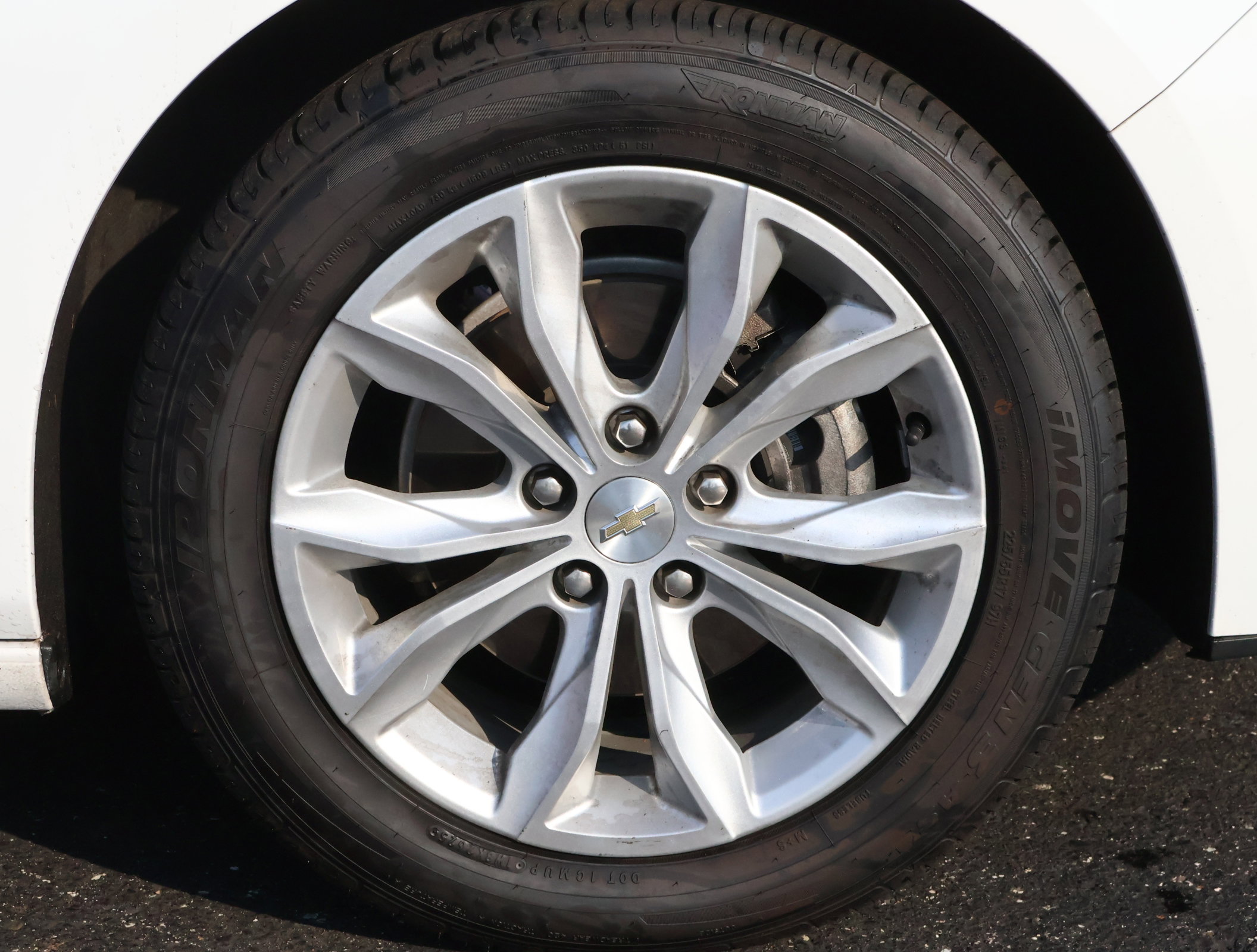 Used 2024 Chevrolet Malibu LT image 23