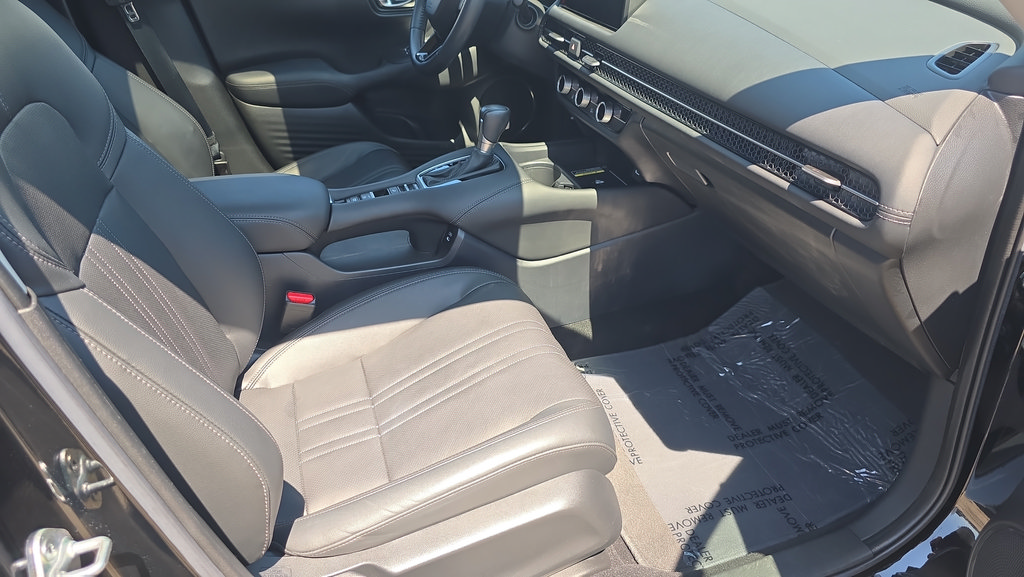 Used 2024 Honda HR-V EX-L image 13