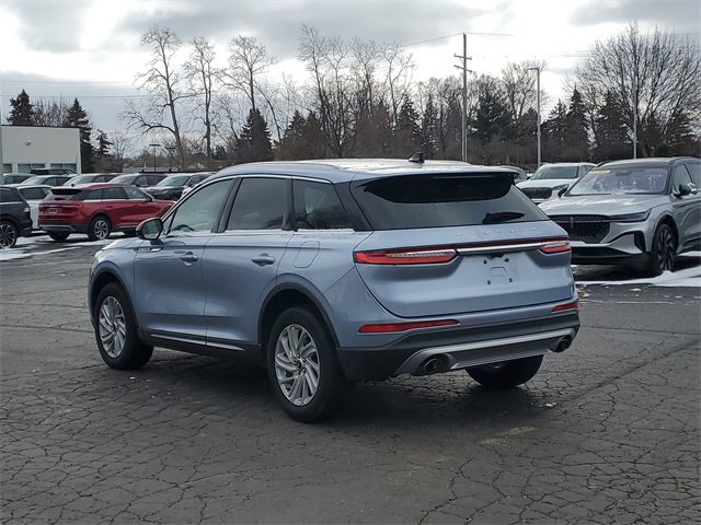 Used 2022 Lincoln Corsair FWD image 3