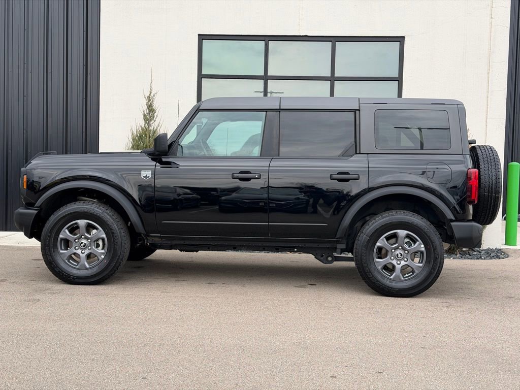 Used 2025 Ford Bronco Big Bend image 2