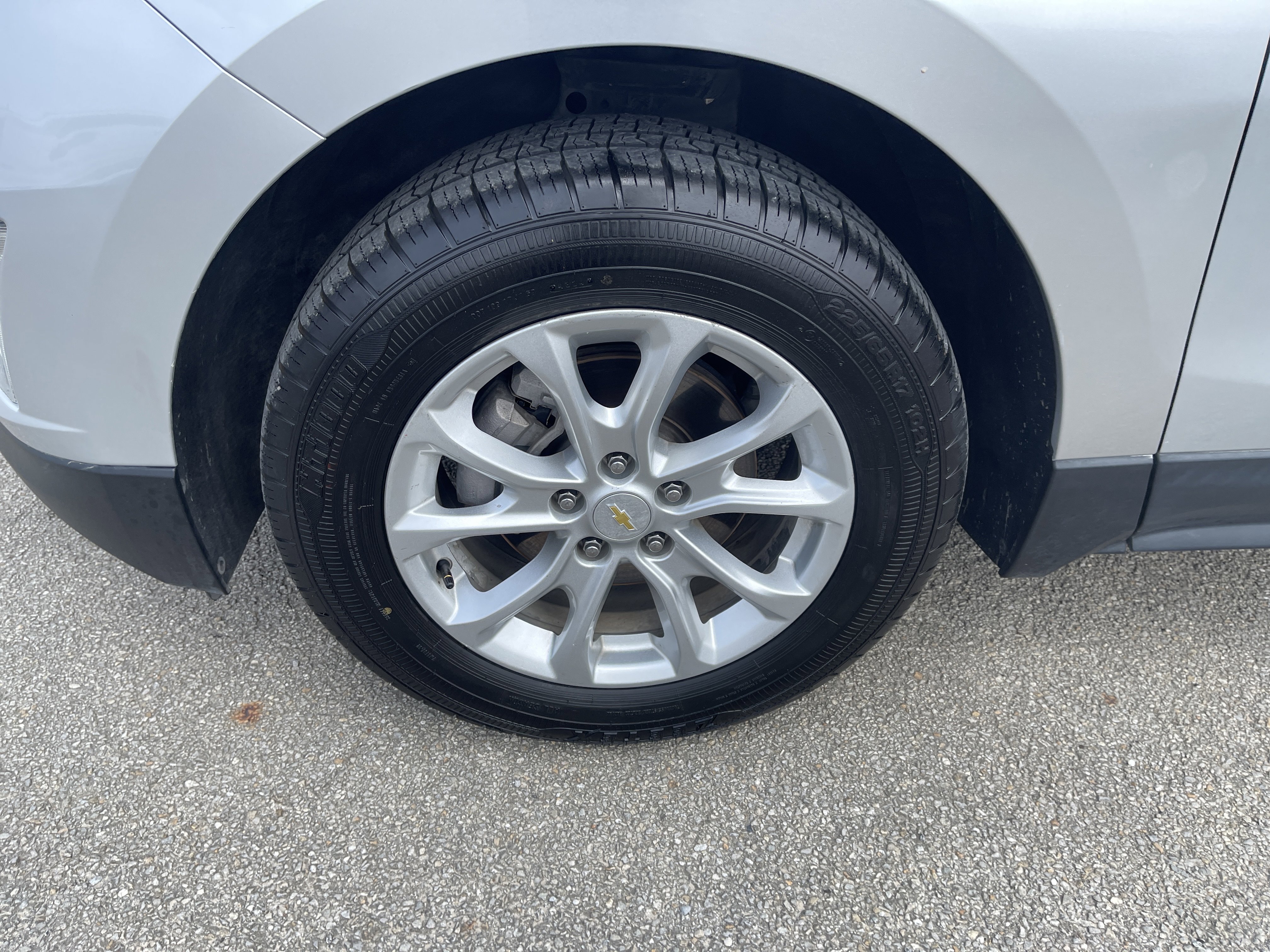 Used 2019 Chevrolet Equinox LT AWD/4WD image 11
