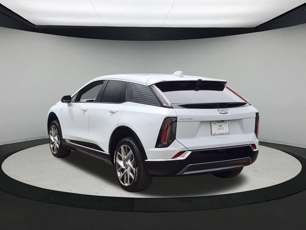 New 2027 Cadillac Optiq Luxury RWD image 3
