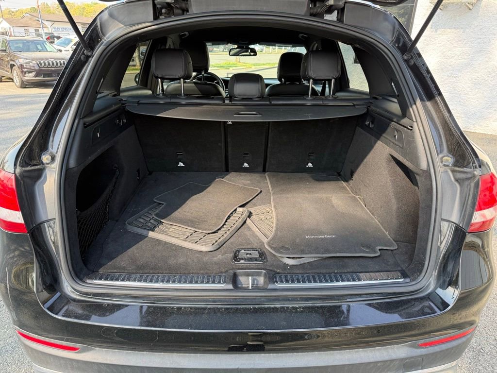 Used 2018 Mercedes-Benz GLC 300 image 6