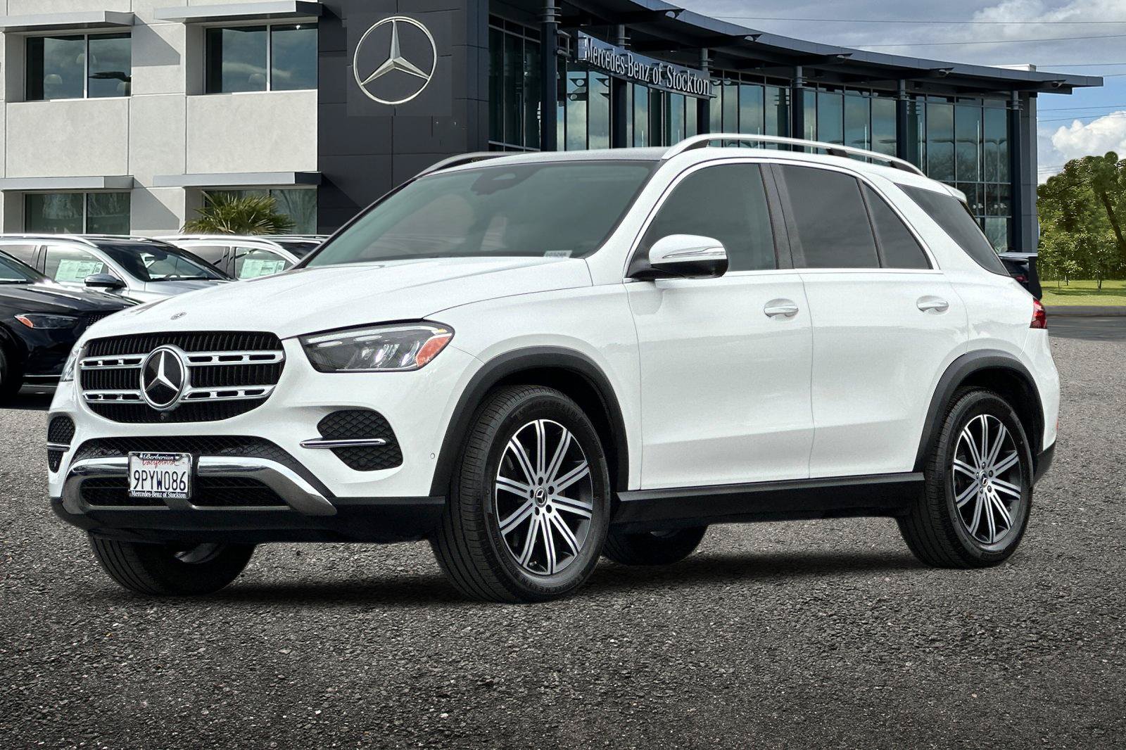 Used 2024 Mercedes-Benz GLE 350 4MATIC image 8