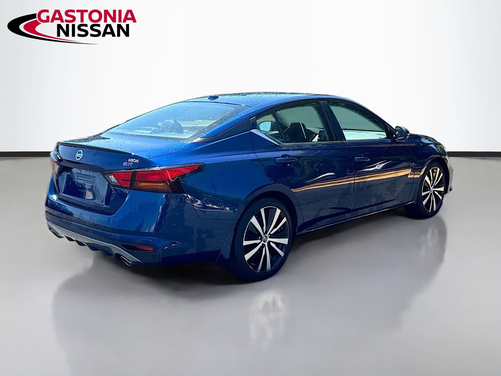 Used 2020 Nissan Altima 2.5 SR FWD image 9