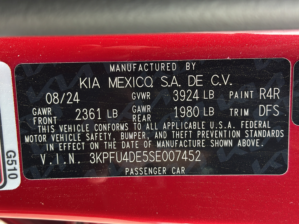 Certified 2025 Kia K4 EX FWD image 38