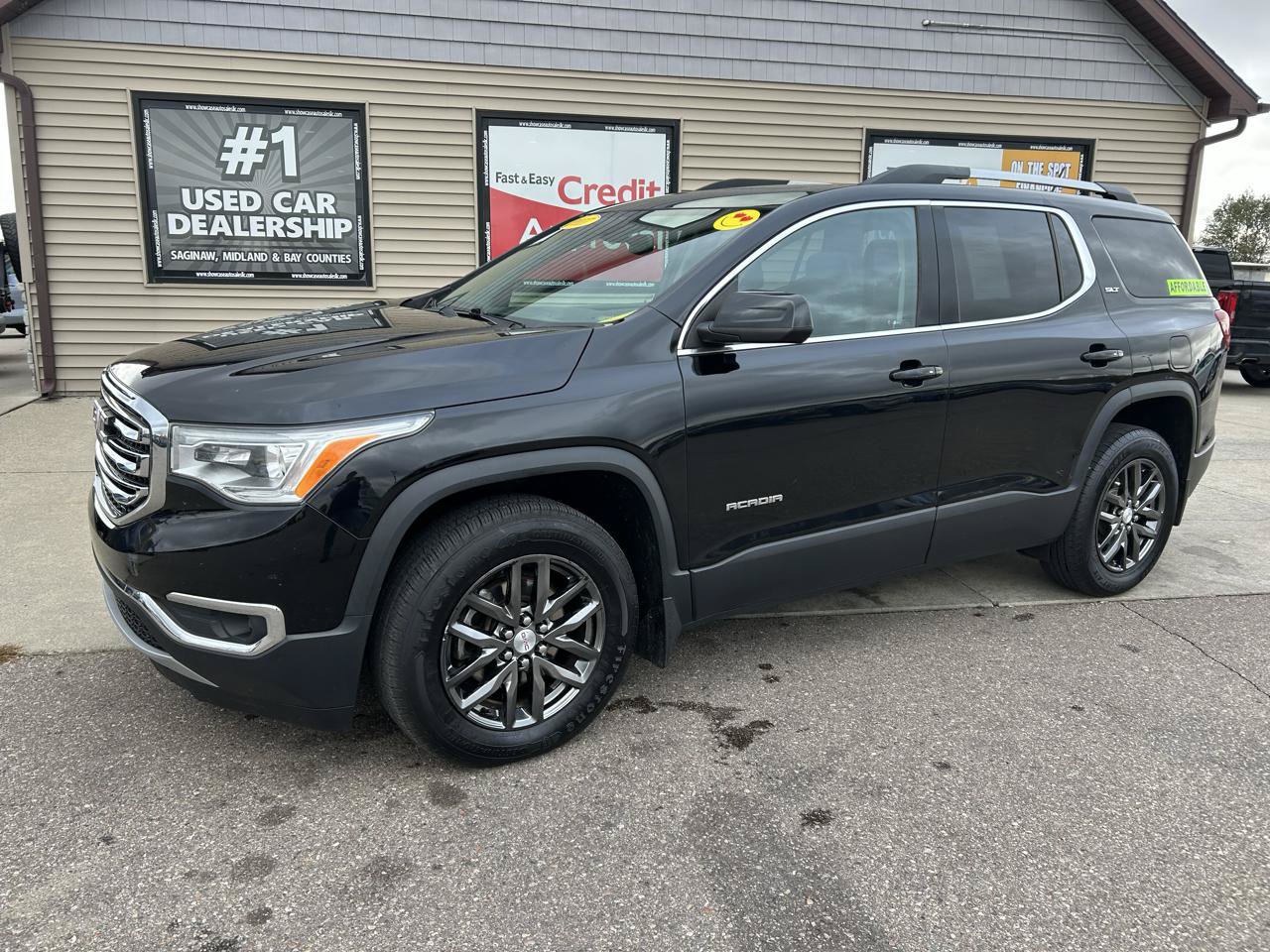 Used 2017 GMC Acadia SLT