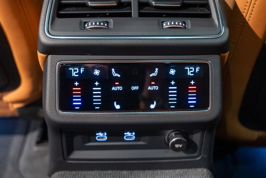 Used 2021 Audi RS 6 AWD/4WD image 50