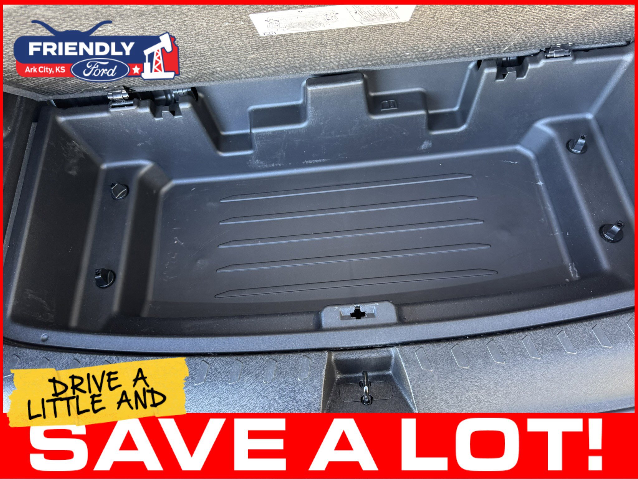 Used 2022 Chevrolet Traverse LT AWD/4WD image 9