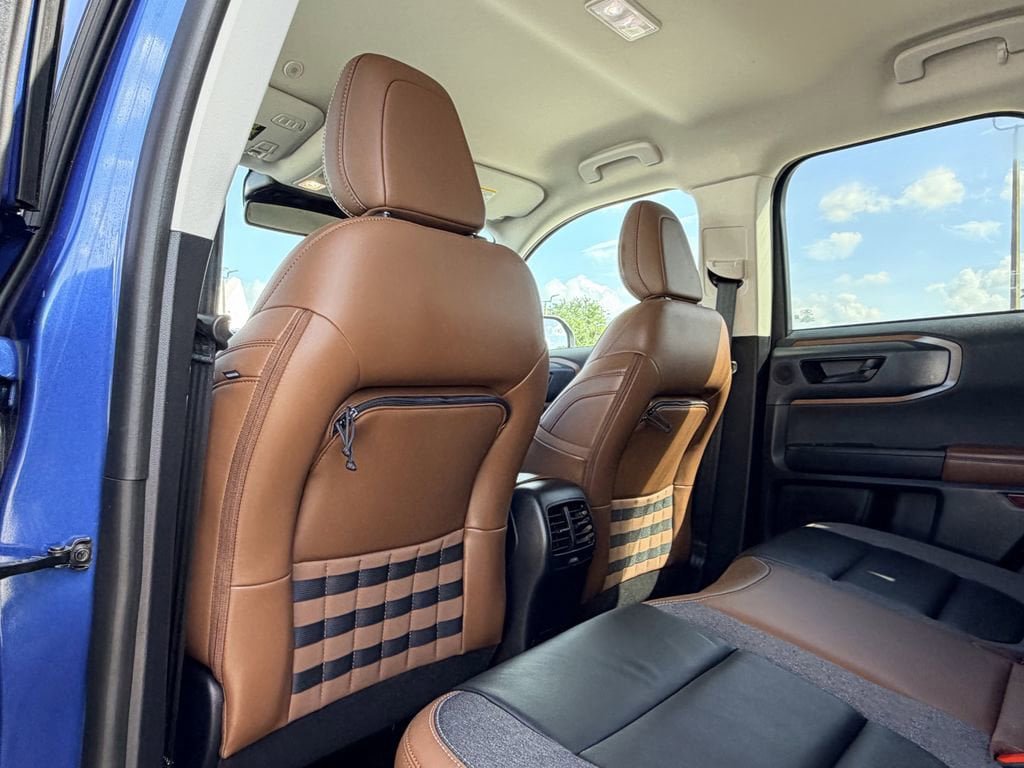 Used 2023 Ford Bronco Sport Outer Banks w/ Tech Package AWD/4WD image 17