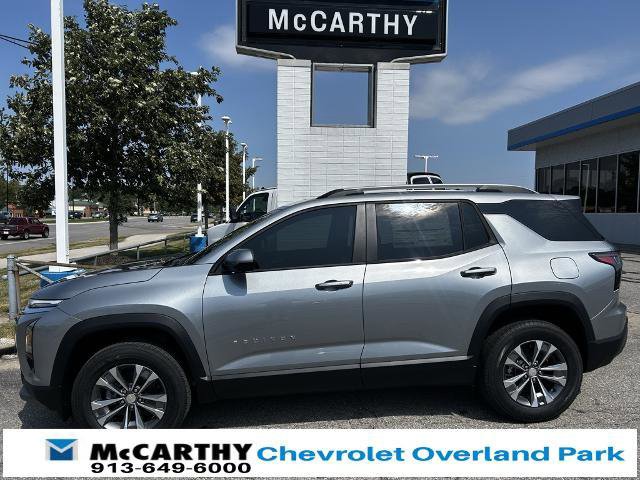 New 2026 Chevrolet Equinox LT w/ Safety and Technology Package image 2