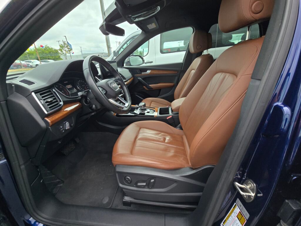Used 2022 Audi Q5 2.0T Premium image 18