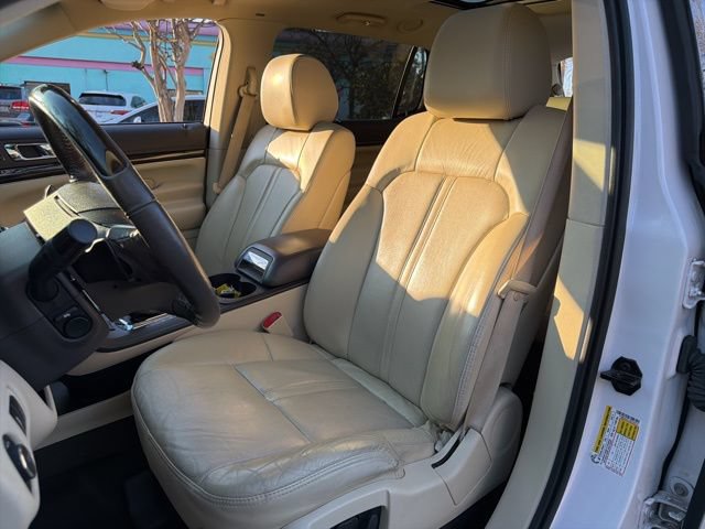 Used 2018 Lincoln MKT AWD w/ Technology Package image 8