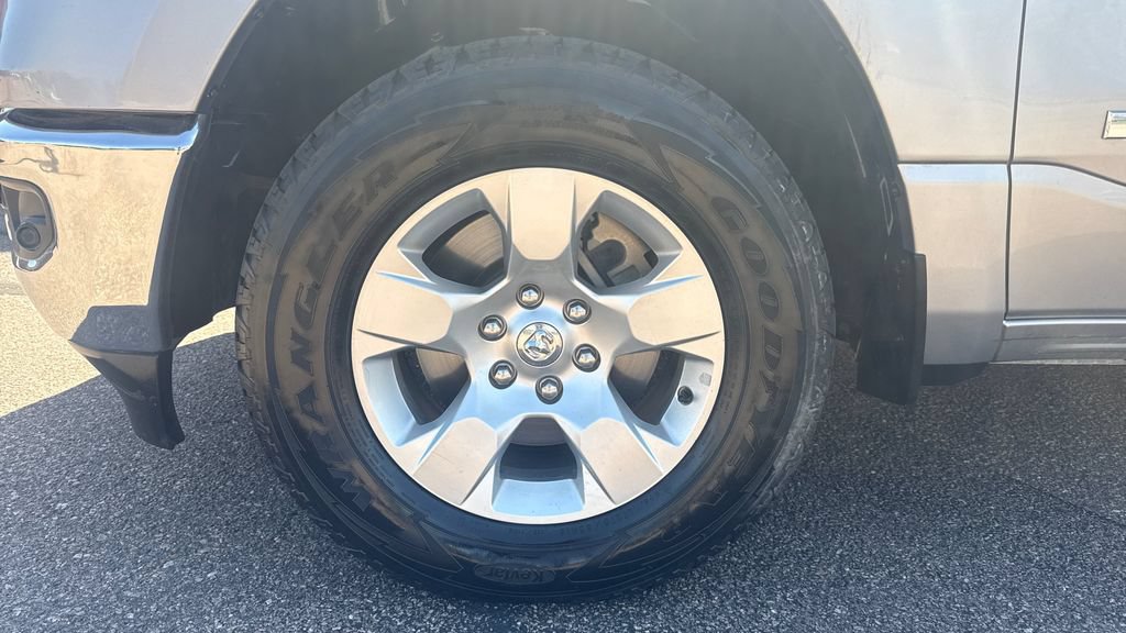 Used 2022 RAM 1500 Big Horn AWD/4WD image 16