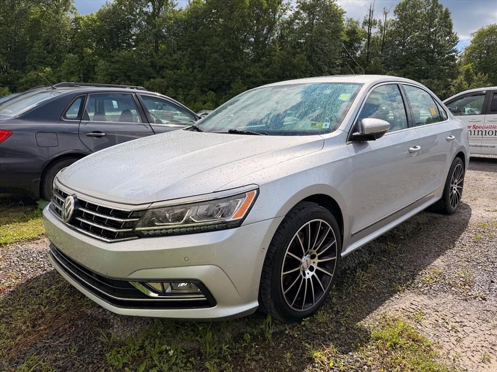 Used 2016 Volkswagen Passat 1.8T FWD image 2