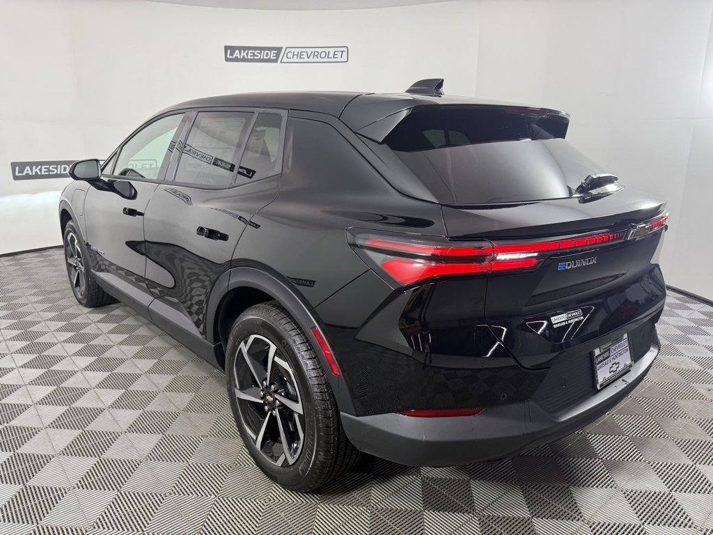 New 2026 Chevrolet Equinox EV LT image 4