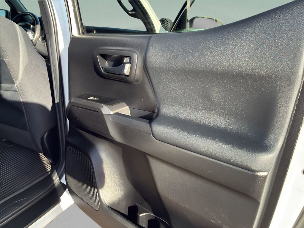 Used 2023 Toyota Tacoma TRD Off-Road image 22