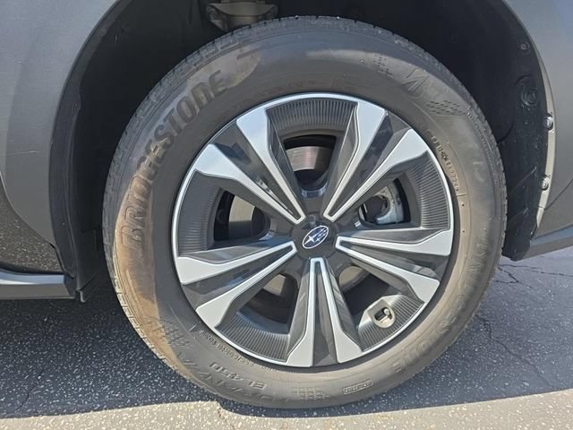 Used 2024 Subaru Solterra AWD/4WD image 12