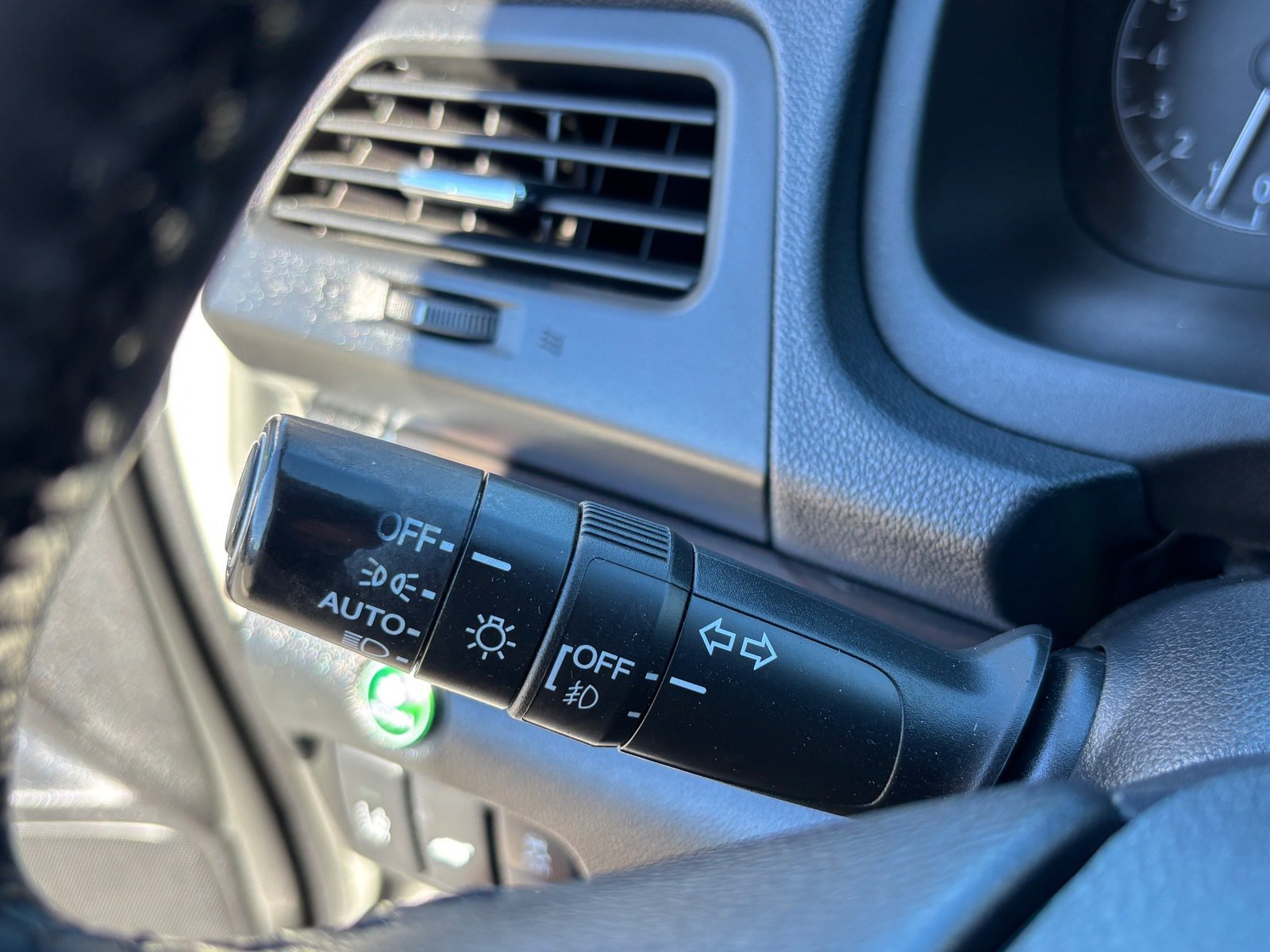 Used 2015 Honda CR-V Touring image 25