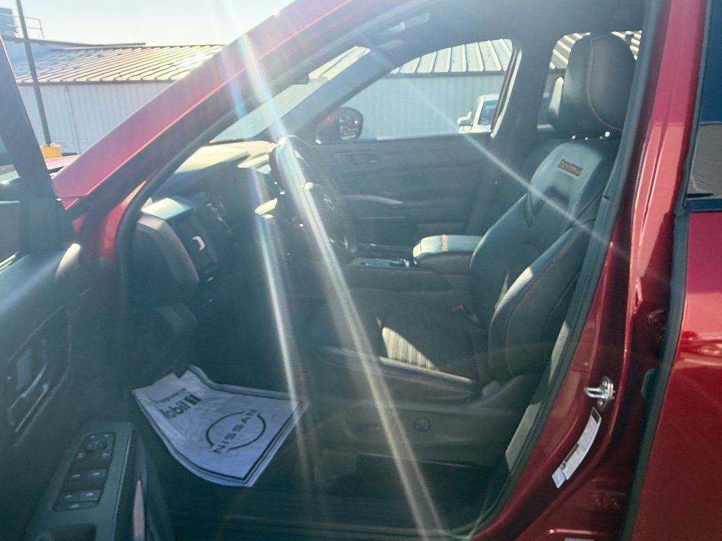 Certified 2023 Nissan Pathfinder Rock Creek image 6