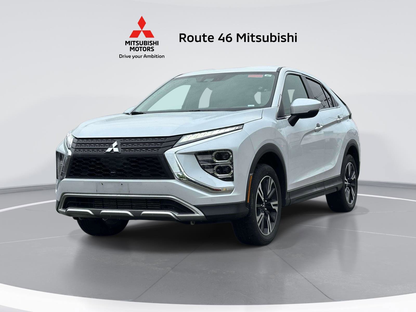 Used 2024 Mitsubishi Eclipse Cross SE AWD/4WD image 2
