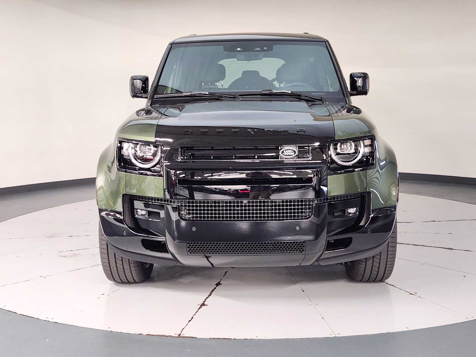 New 2026 Land Rover Defender 110 X AWD/4WD image 13