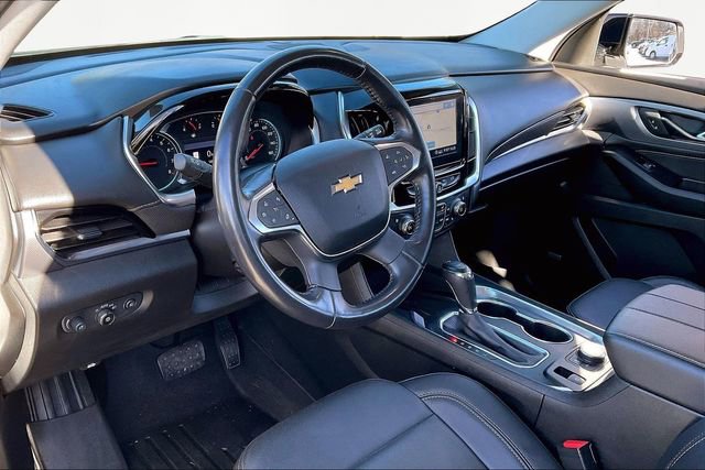 Used 2020 Chevrolet Traverse Premier w/ Redline Edition image 12