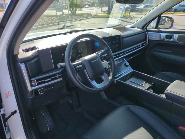 Used 2025 Hyundai Santa Fe SEL FWD image 14
